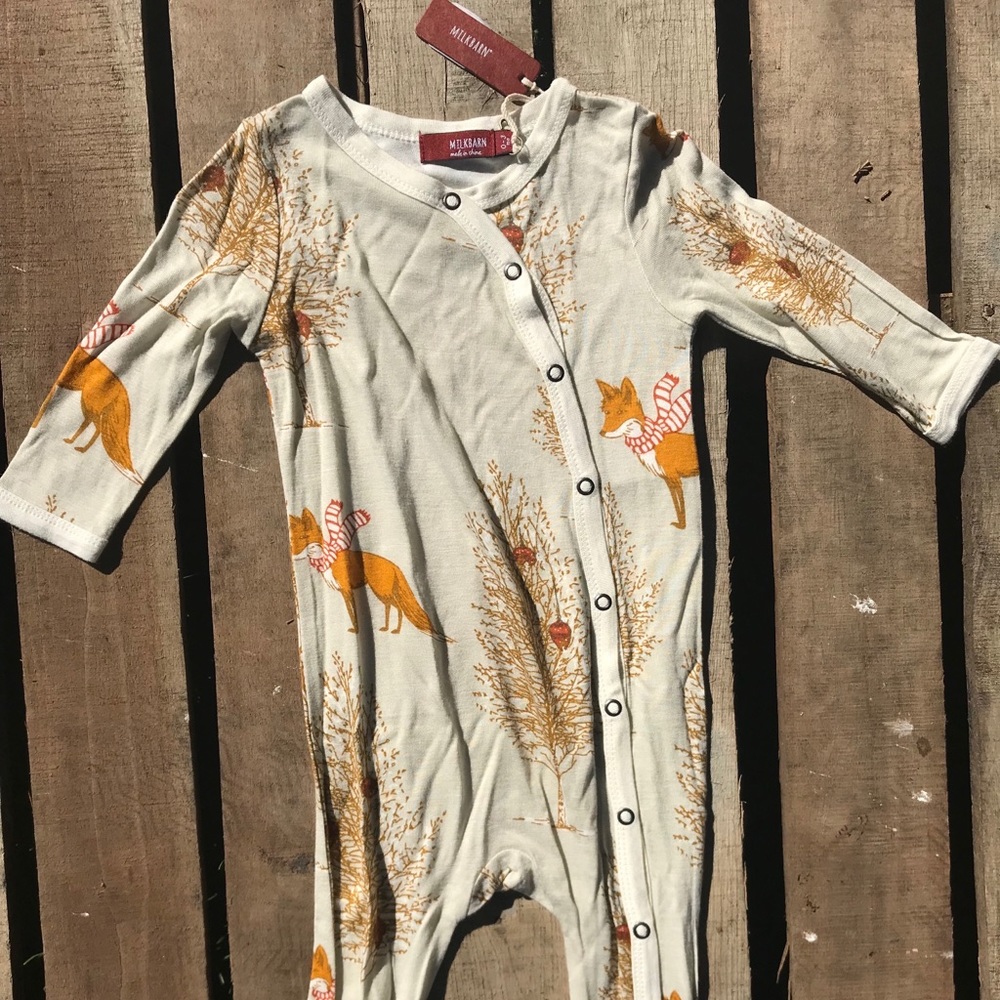 NWT Milkbarn footed romper size 0-3 months